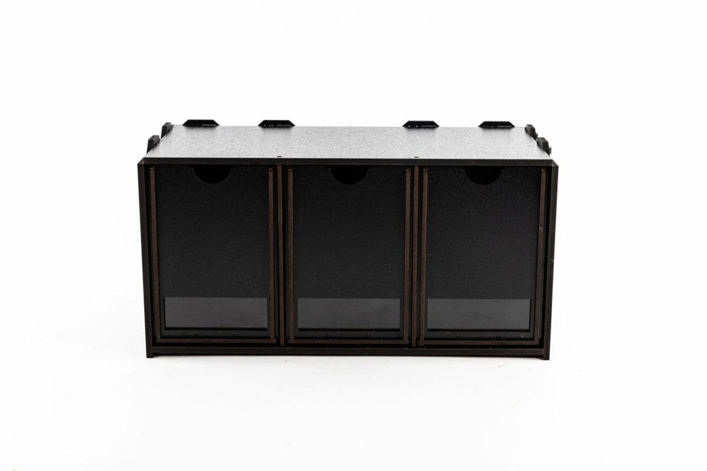 
                  
                    Black Paint Rack: Piece with 3 High Drawers - ZZGames.dk
                  
                