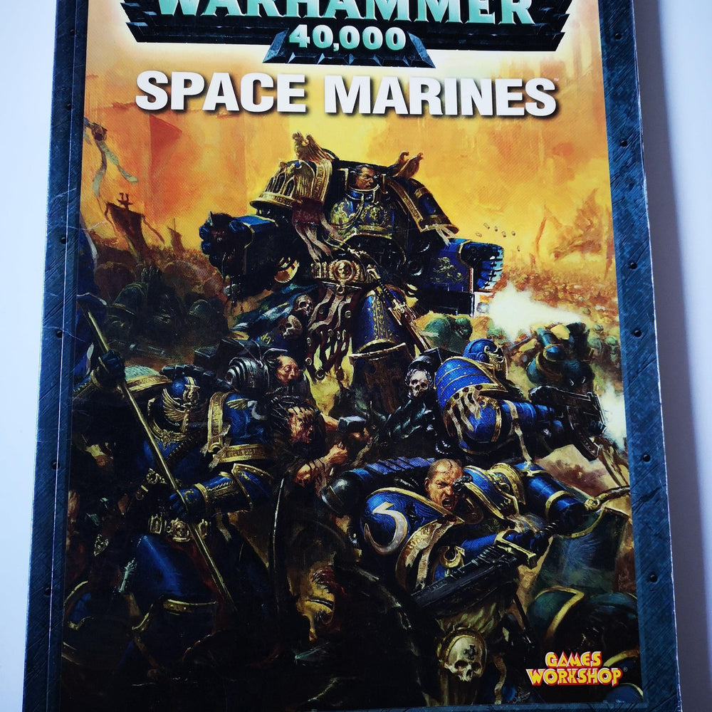 WARHAMMER 40.000 - Space Marines (2004) - ZZGames.dk